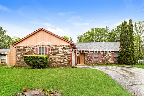 8105 Clayburn Dr Photo 1