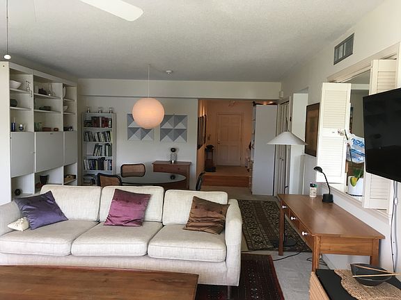 Living and dining room area