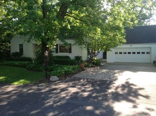 2240 Berry Ave, Ottawa, IL 61350