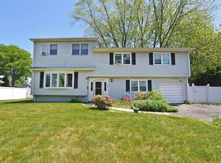 49 Jarvin Rd, Port Jefferson Station, NY 11776