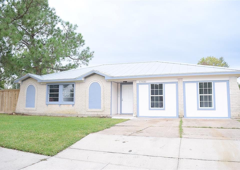1st image of 12030 Wessex Dr