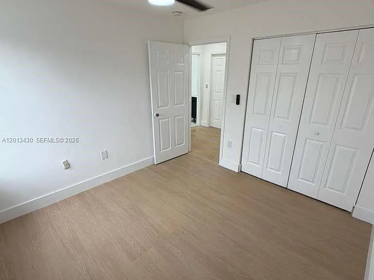18121 SW 152nd Ct — Photo 18