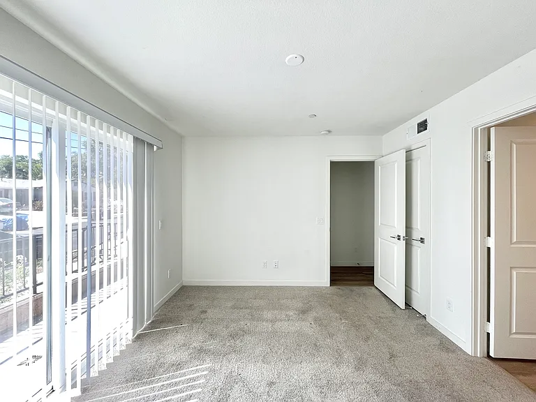9319 E Heaney Cir — Photo 30