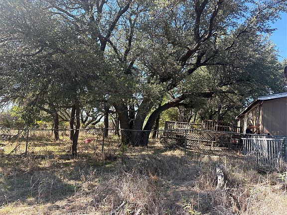4th image of 104 Russell Bend Rd