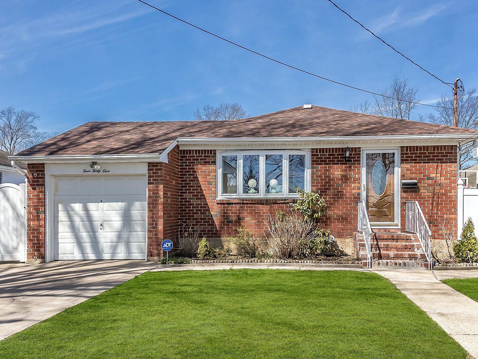 441 Northern Pkwy, Uniondale, NY 11553 Zillow