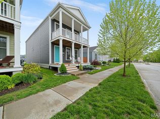 6012 New Town Dr, Saint Charles, MO 63301