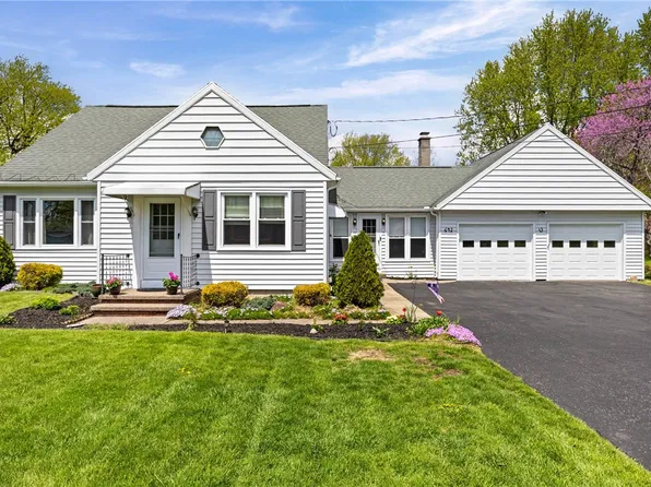 642 Ogden Parma Town Line Rd, Spencerport, NY 14559