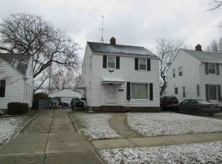 12801 Thraves Rd, Garfield Heights, OH 44125