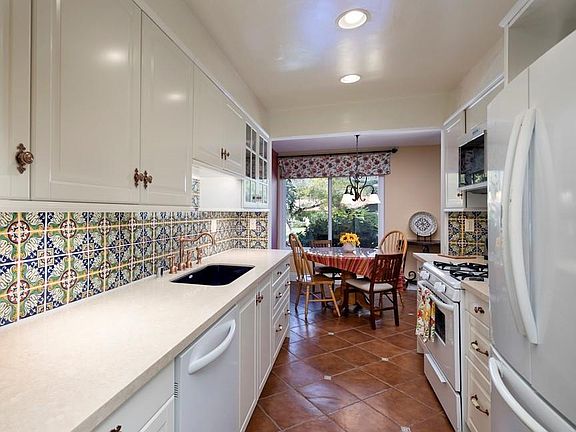 3rd image of 2767 Miradero Dr APT B