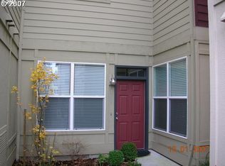2004 NW Cadbury Ave, Beaverton, OR 97006