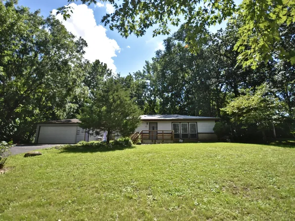 34W615 Illinois St, St Charles, IL 60174