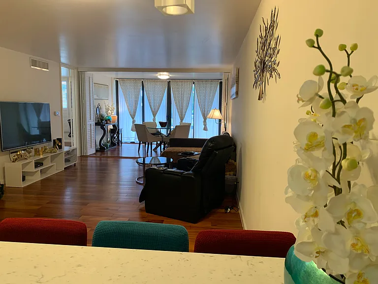 1650 Ala Moana Blvd #511 — Photo 35