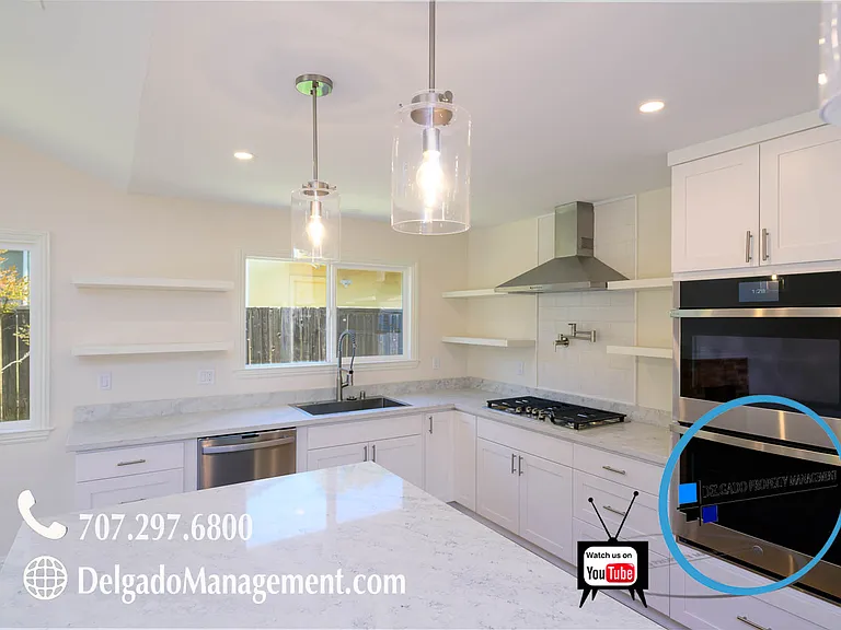 1567 Sherman Dr — Photo 9