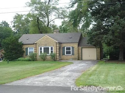 301 E Olive Ave photo 1