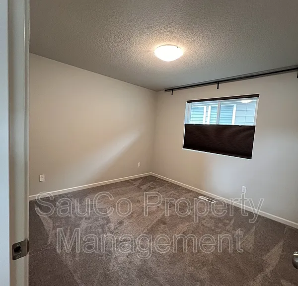 31407 NW Yorkshire St — Photo 11