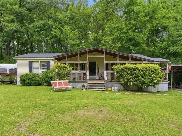 161 Elaines Dr, Clinton, SC 29325
