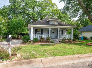 219 6th St, Belmont, NC 28012