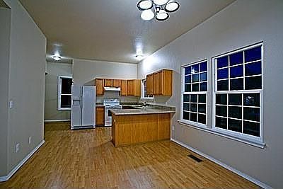3rd image of 501 S 38th St