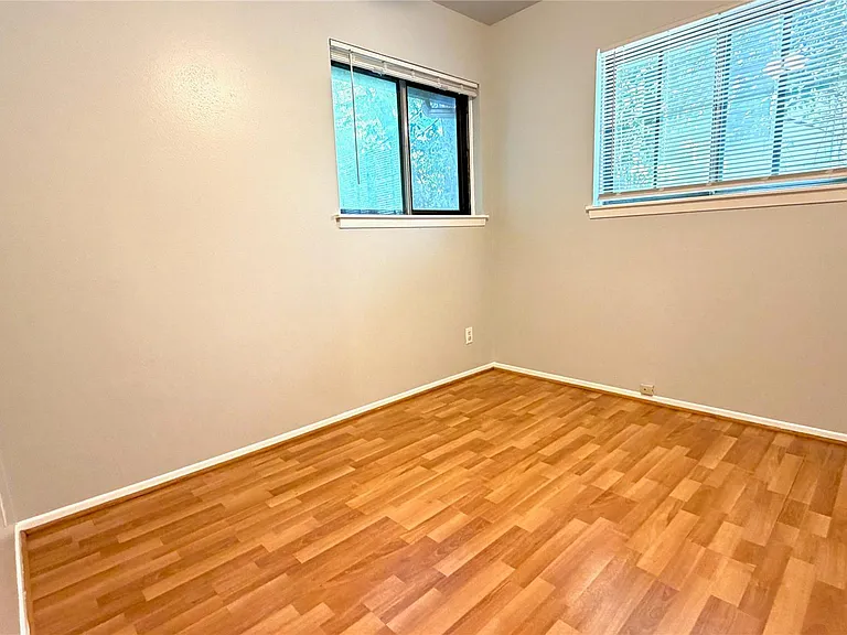 5213 Halmark Dr — Photo 19