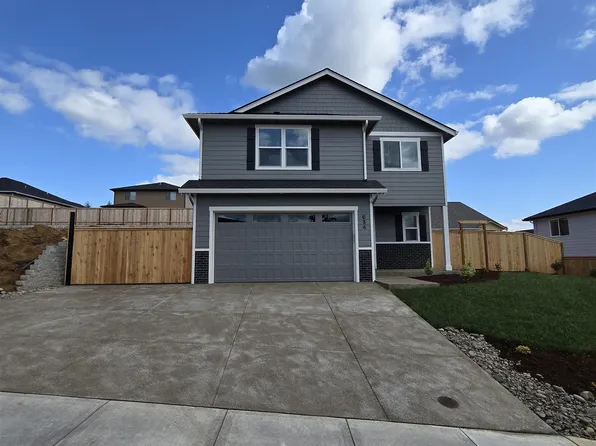 634 NW Crater Lake Dr, Dallas, OR 97338