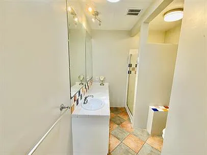 2803 Telegraph Ave #2803 — Photo 35