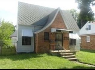 2710 Begole St, Flint, MI 48504