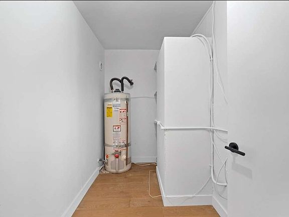 5th image of 3448 Ardsley Pl