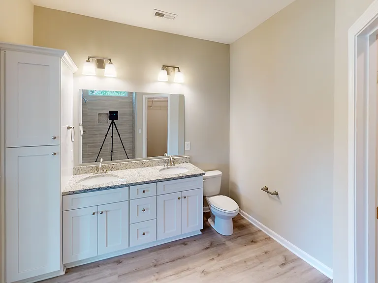 84 Racquet Club Dr — Photo 24