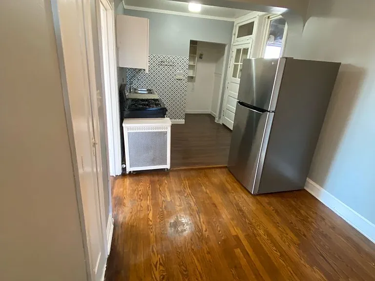 2900-04 N Laramie Avenue W George St #5200-06 — Photo 39
