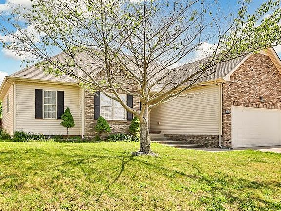 3rd image of 2628 Cider Dr