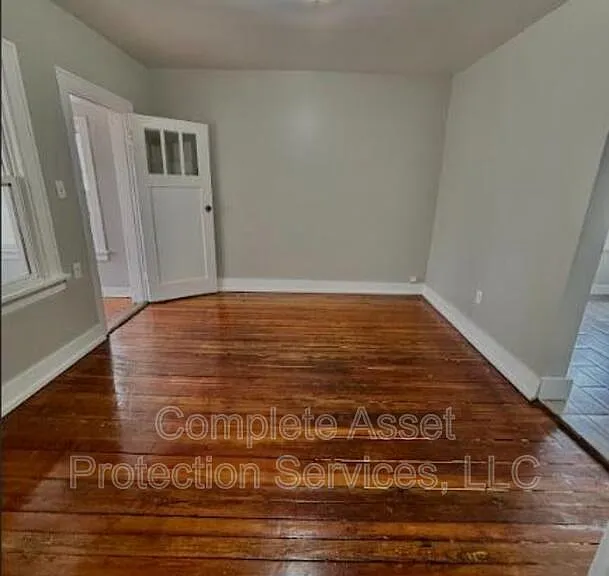 3732 Deodar St — Photo 9
