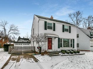 4908 Edsal Dr, Lyndhurst, OH