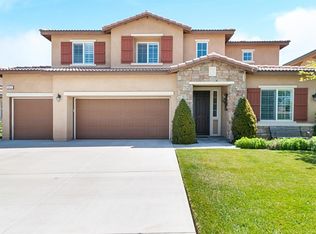 6858 Moonflower Ct, Corona, CA 92880