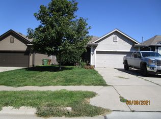 4106 Heartland Dr, Bellevue, NE 68123