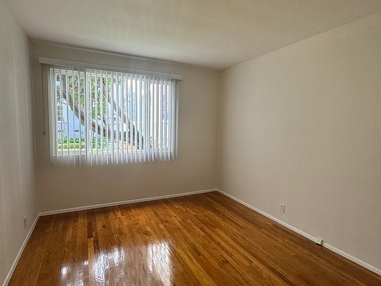 1792 Grevelia St #1792 — Photo 15