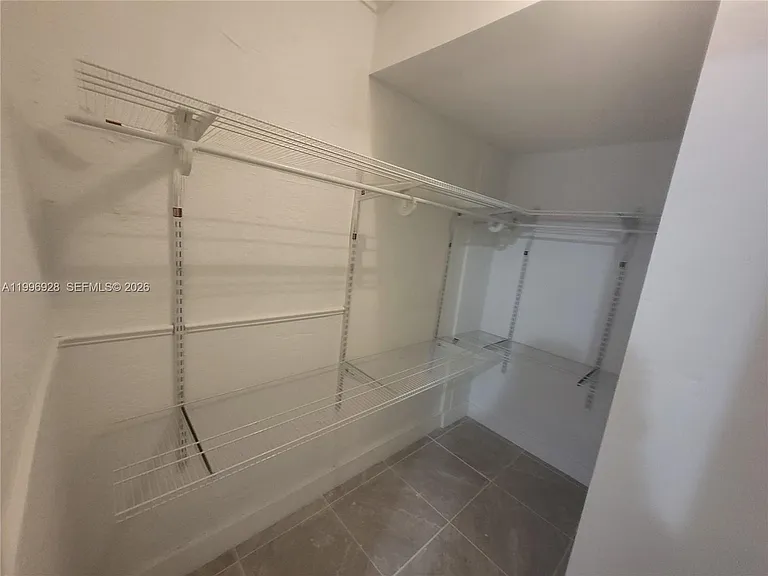 1275 W 35th St #29B — Photo 20