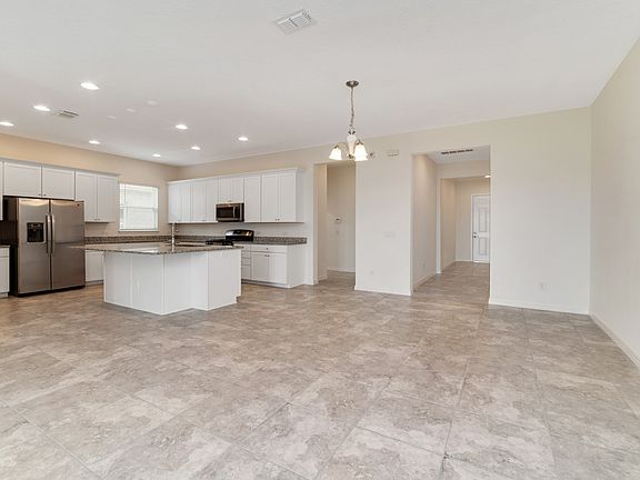 Large island in kitchen