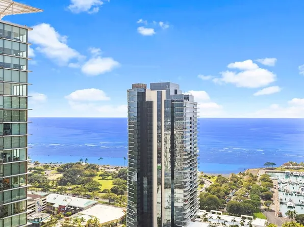 987 Queen St, Honolulu, HI