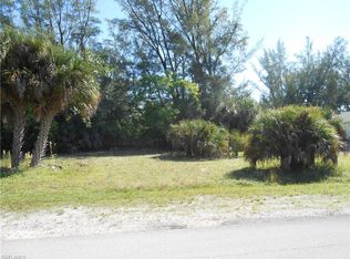 3900 Stabile Rd, Saint James City, FL 33956