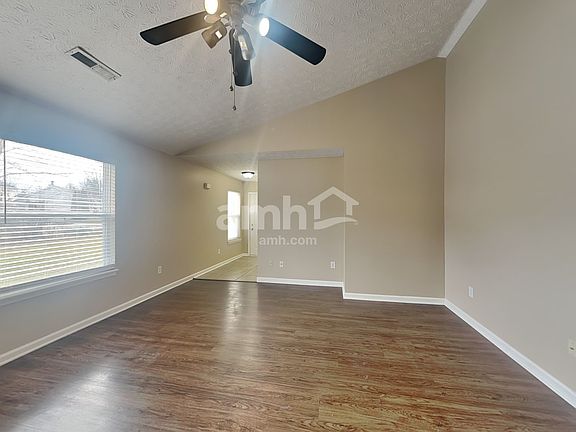 3rd image of 11338 Loudon Ln