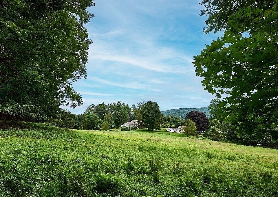 8383 North St A, Shelburne Falls, MA 01370 Zillow