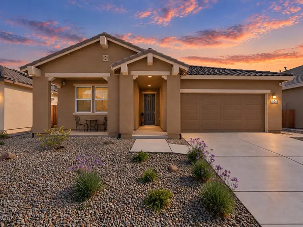924 Somerset Way, Patterson, CA 95363