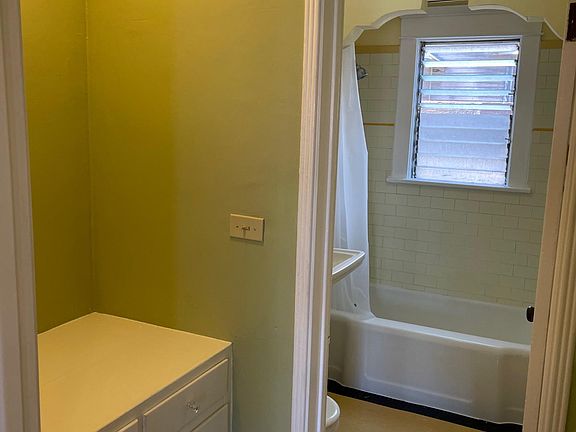 5th image of 4752 Eagle Rock Blvd #1/2