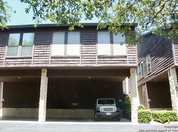3rd image of 371 W Lincoln St APT B203