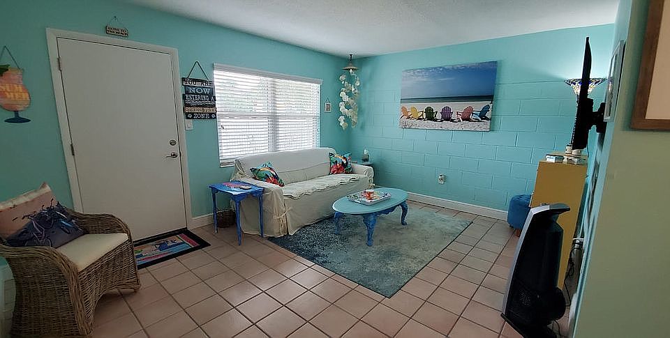 1st image of 7801 Ridgewood Ave APT 7