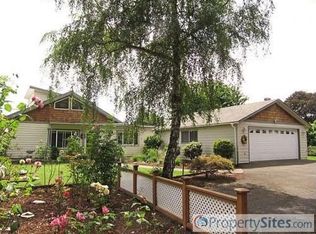 33644 Paiute Ln, Eugene, OR 97408