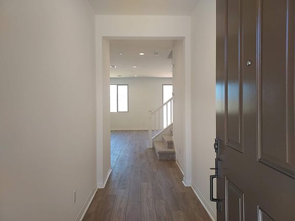 3rd image of 21456 Thomas Ct