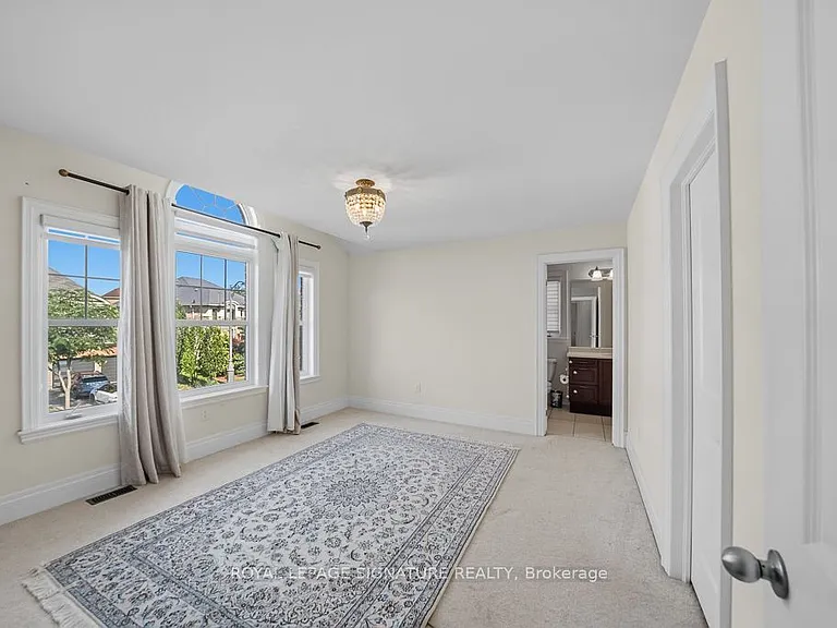 9 William Bowes Blvd — Photo 19