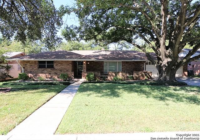 1st image of 3711 Skyridge Ave