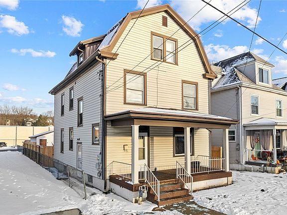 2nd image of 1405 4th Ave